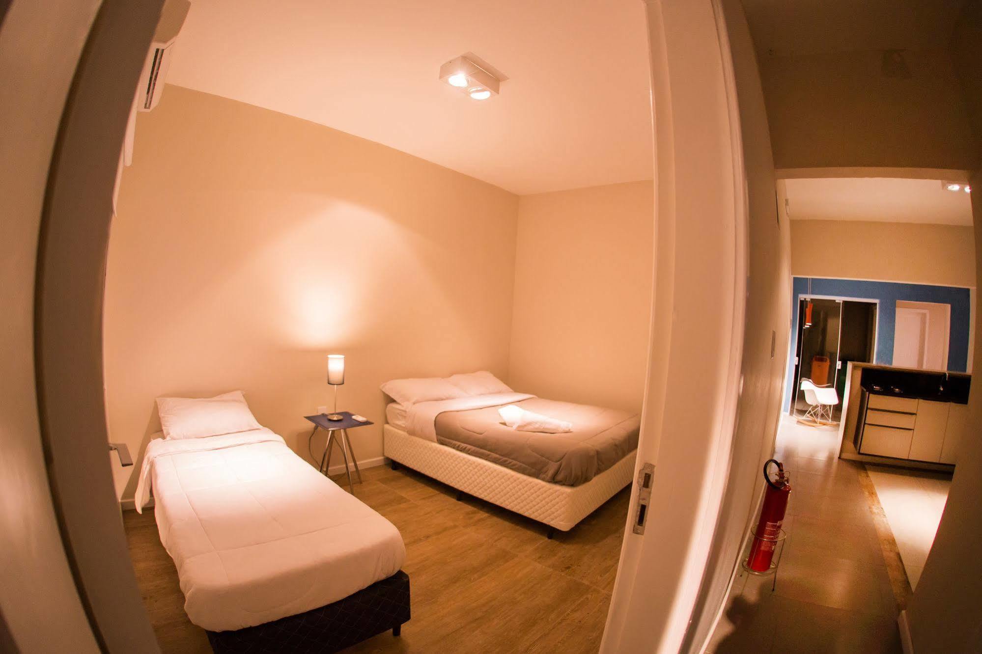 Hello Hostel เปโลตัส ภายนอก รูปภาพ