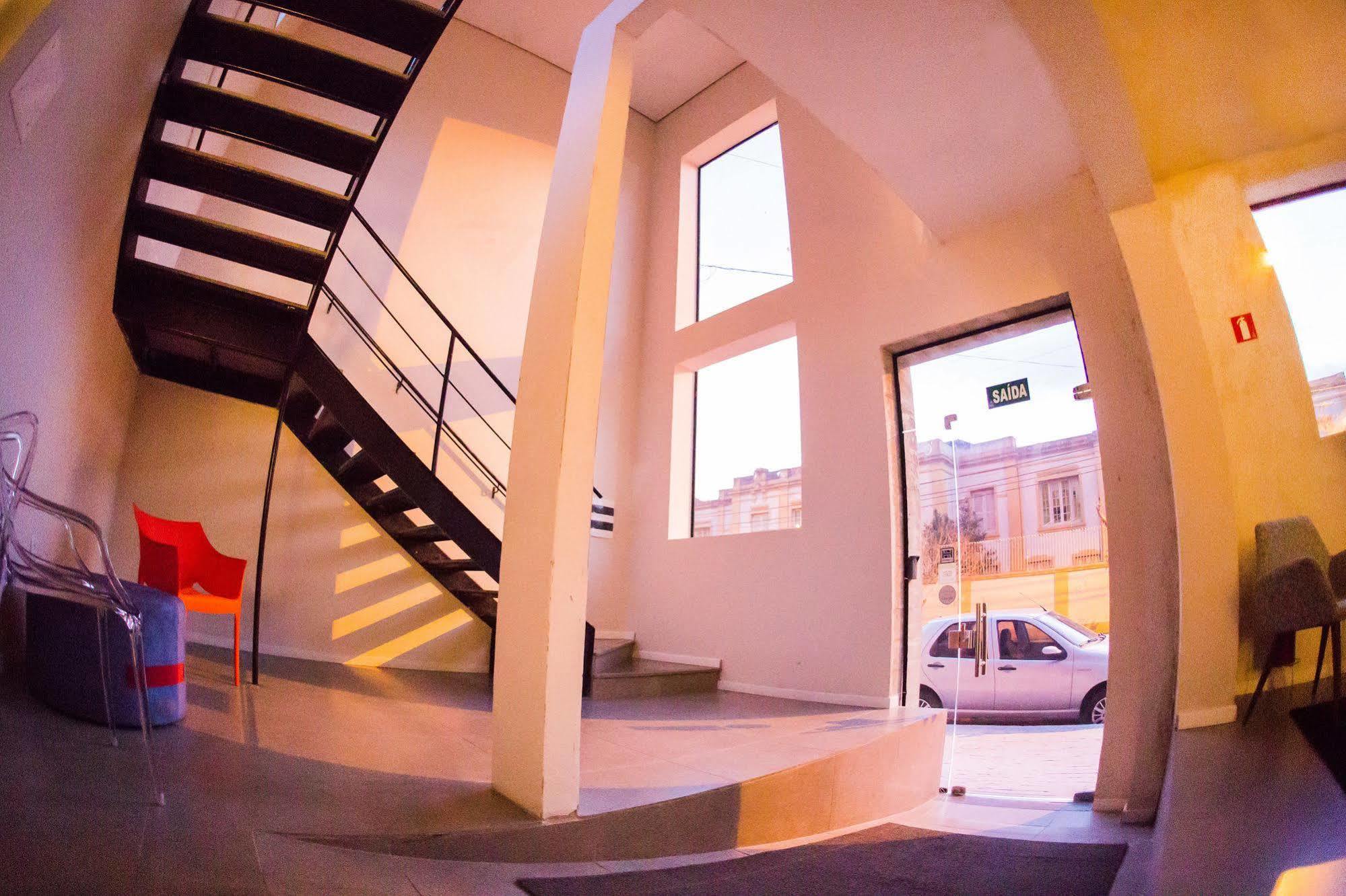 Hello Hostel เปโลตัส ภายนอก รูปภาพ