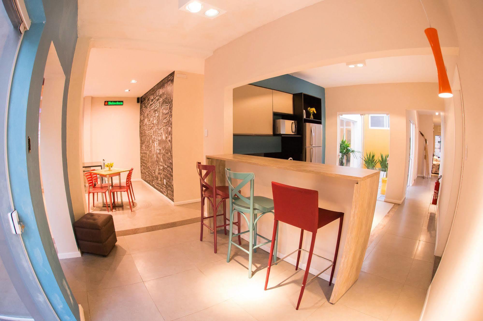 Hello Hostel เปโลตัส ภายนอก รูปภาพ